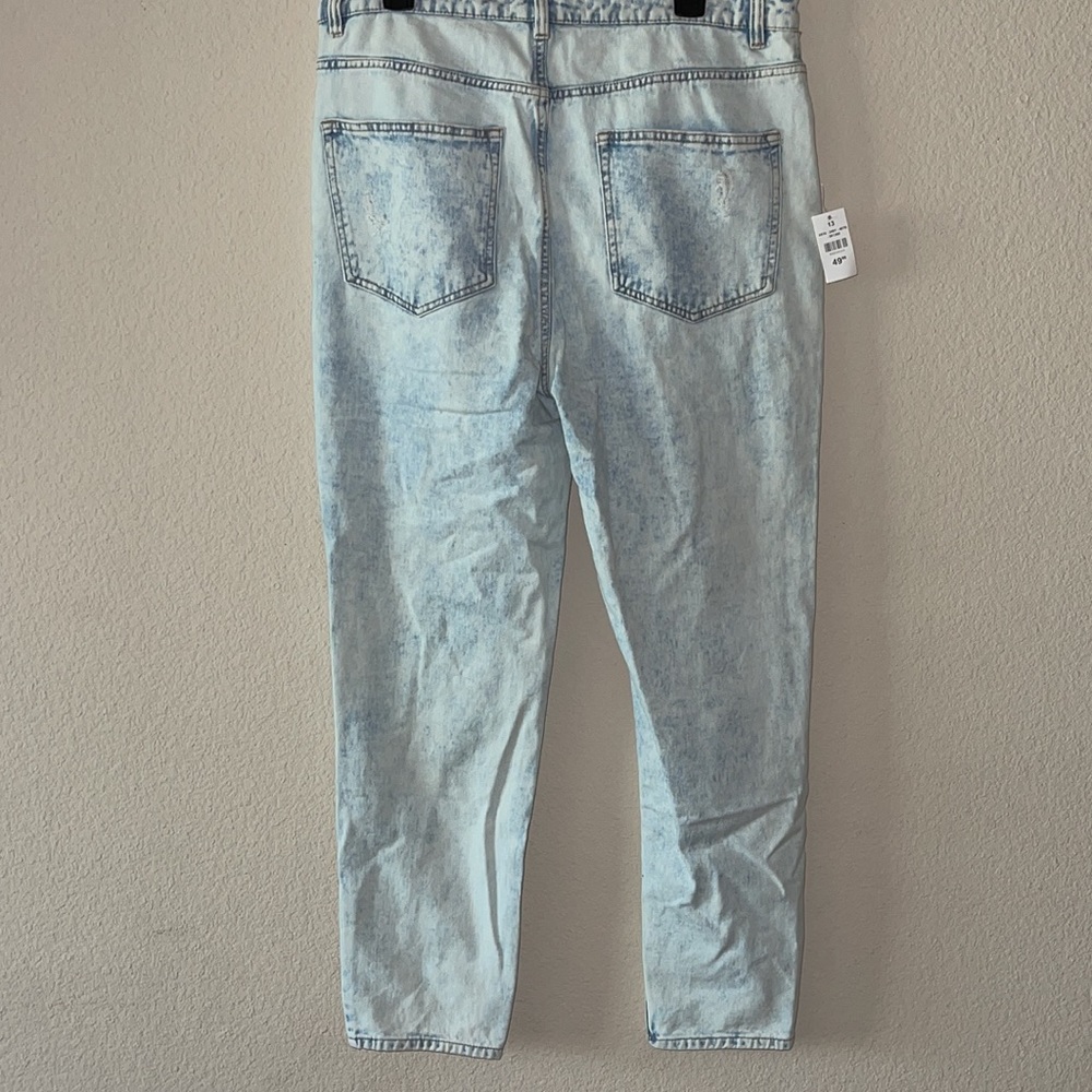 refuge Light Wash Blue Wide Leg Jeans - Picture 3 of 4